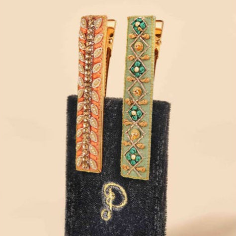 Powder Beaded Hair Clips: Set of 2 - Freshie & Zero Studio Shop