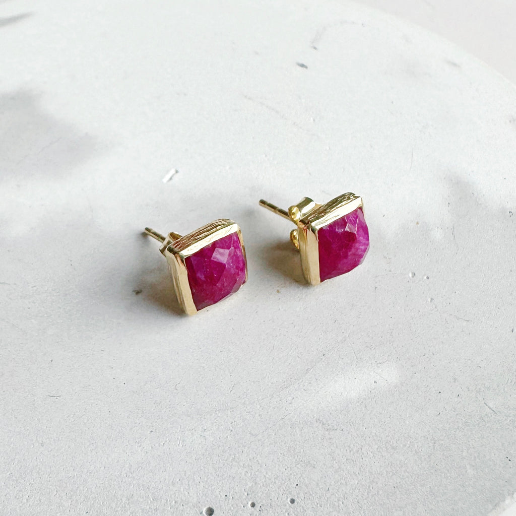 Square Gold Gemstone Stud Earrings: Ruby - Freshie & Zero Studio Shop