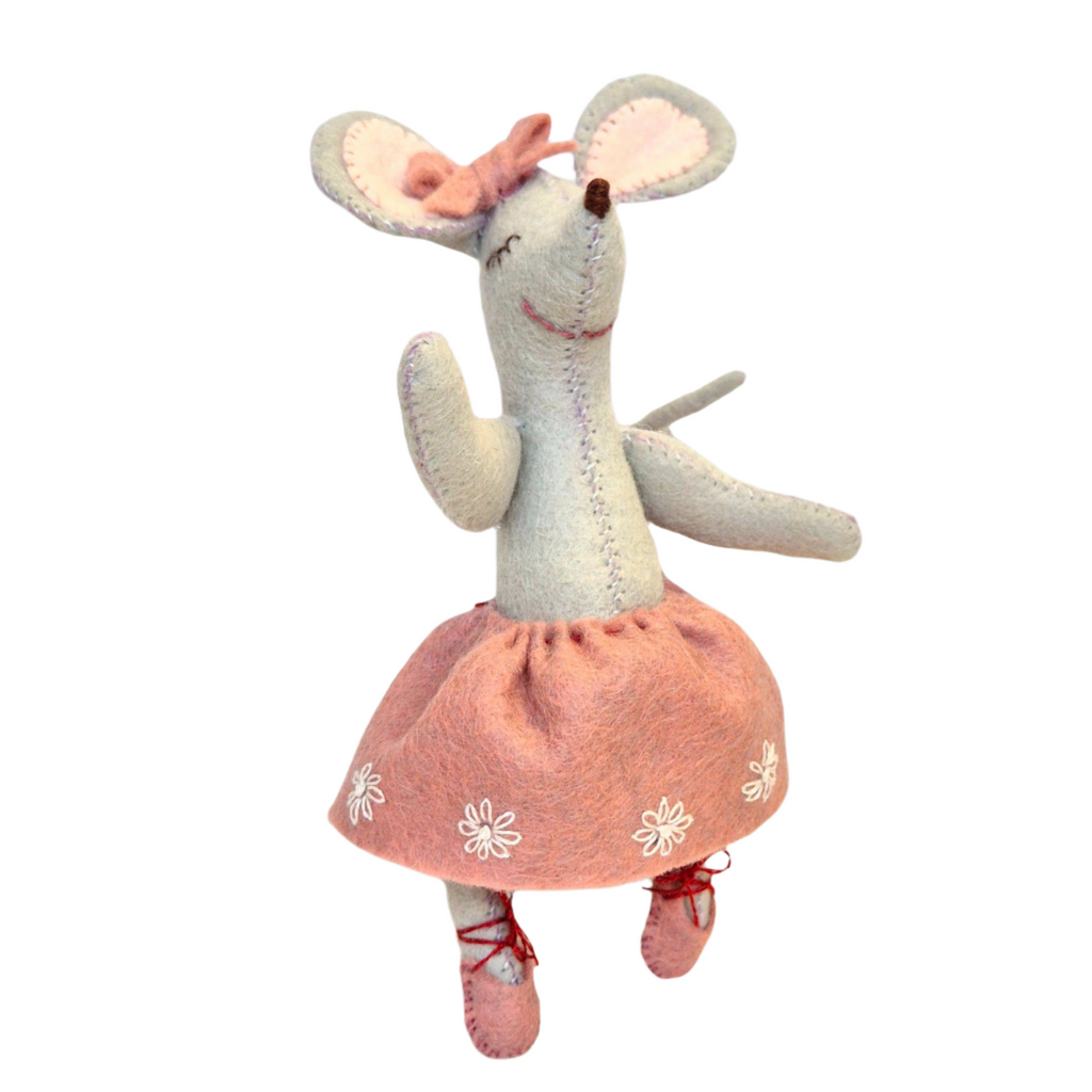 Little Mouse Ballet Dancer: Felt Craft Mini Kit - Freshie & Zero Studio Shop
