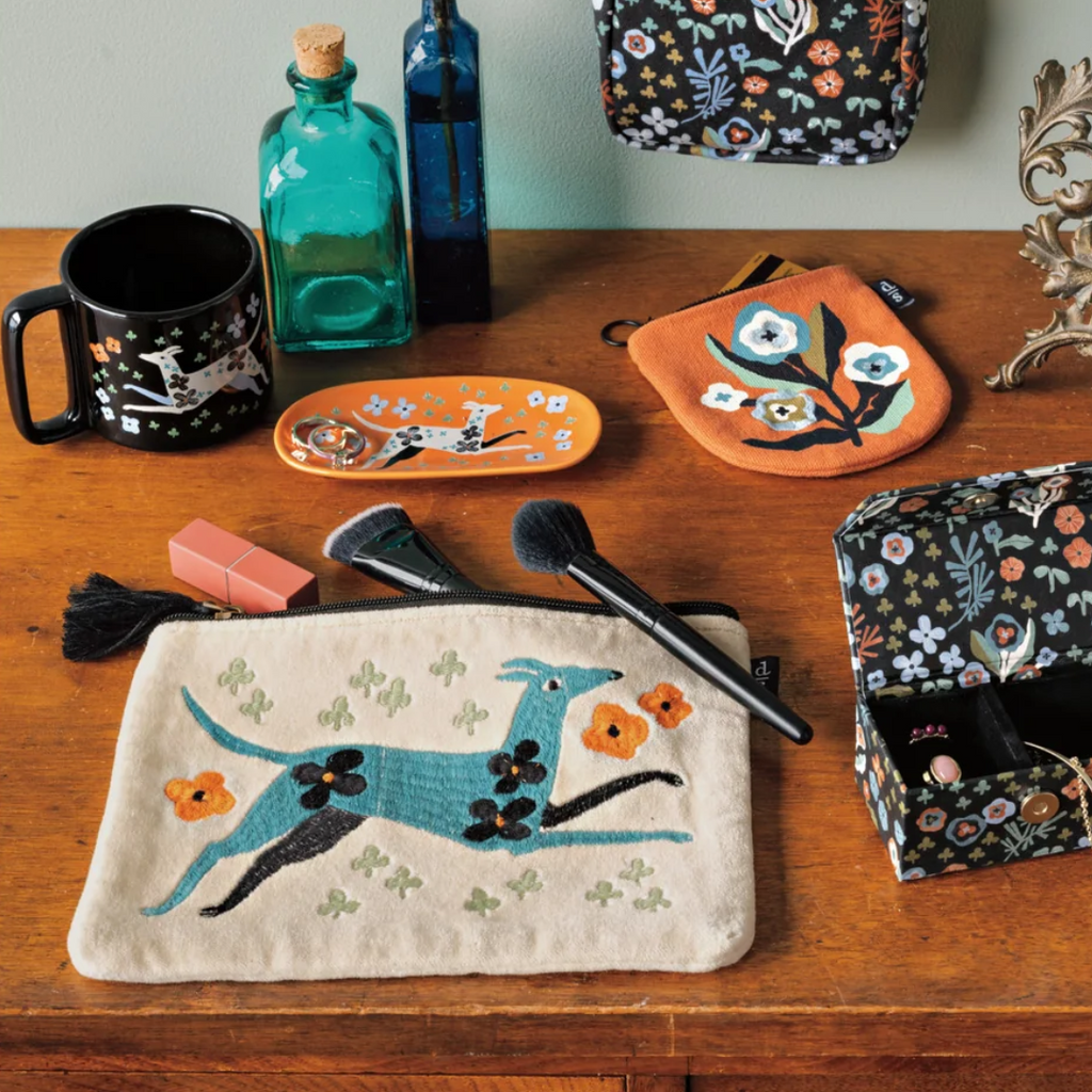 Dogwood Embroidered Large Flat Pouch - Freshie & Zero Studio Shop