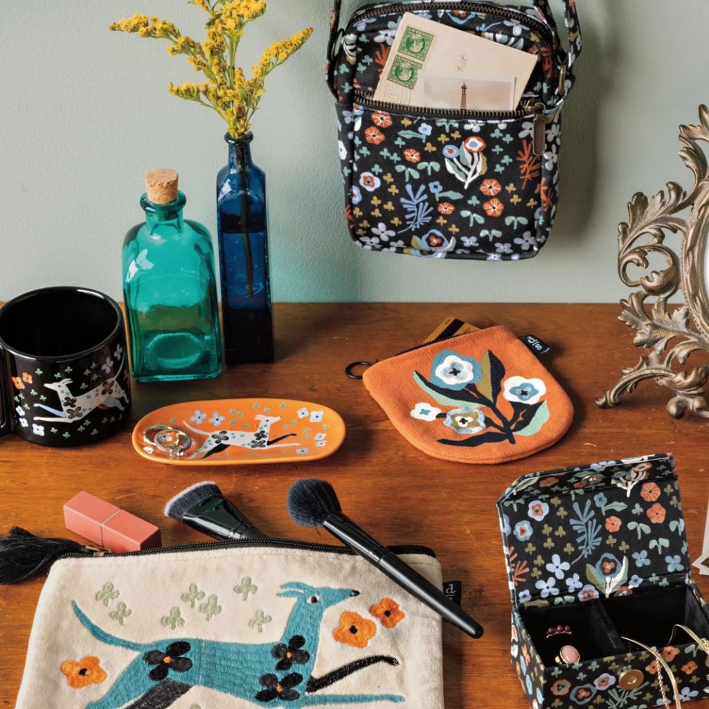 Dogwood Trinket Tray by Danica - Freshie & Zero Studio Shop