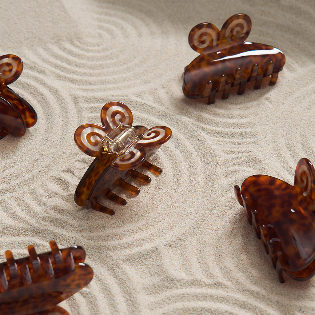 Cinnamon Tortoise Hair Claw - Freshie & Zero Studio Shop