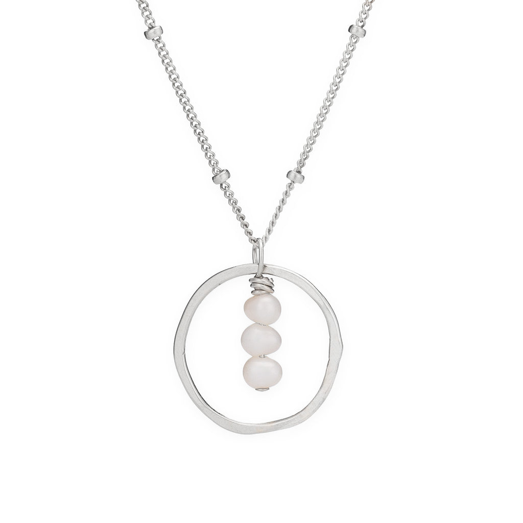 Treble Necklace - White Pearl - Freshie & Zero
