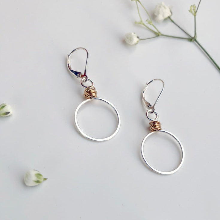 gold swirl zero earrings - Freshie & Zero Studio Shop