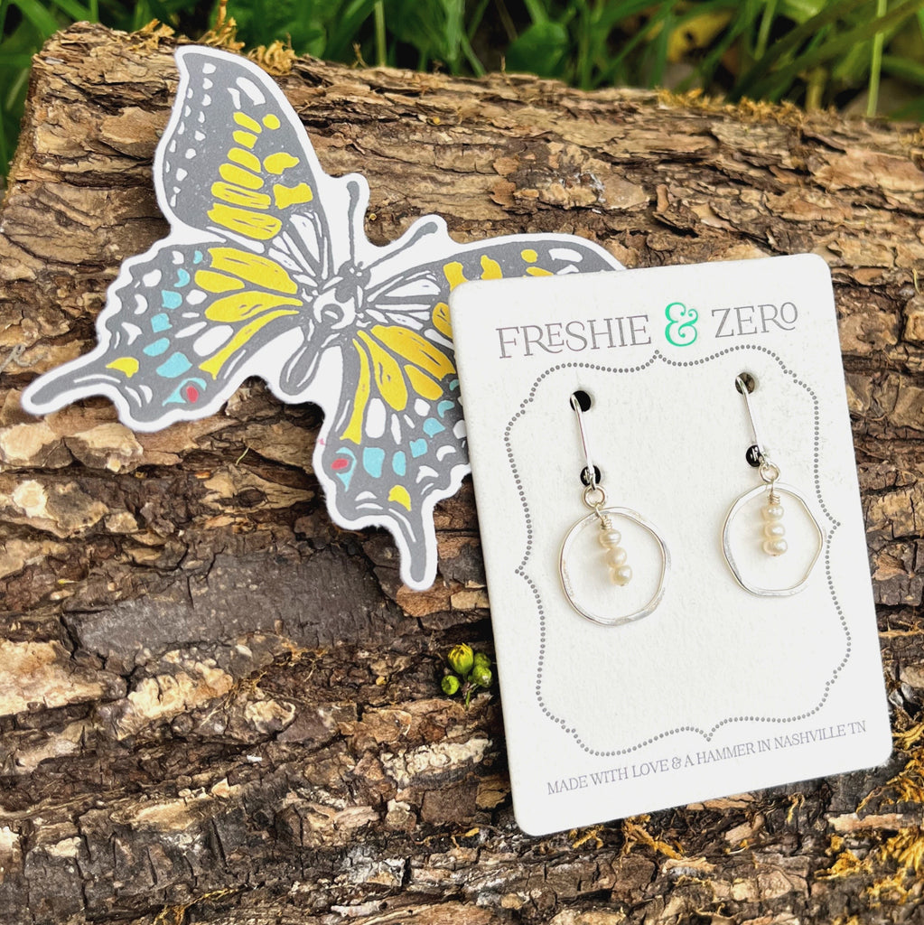 treble earrings - white pearls - Freshie & Zero Studio Shop