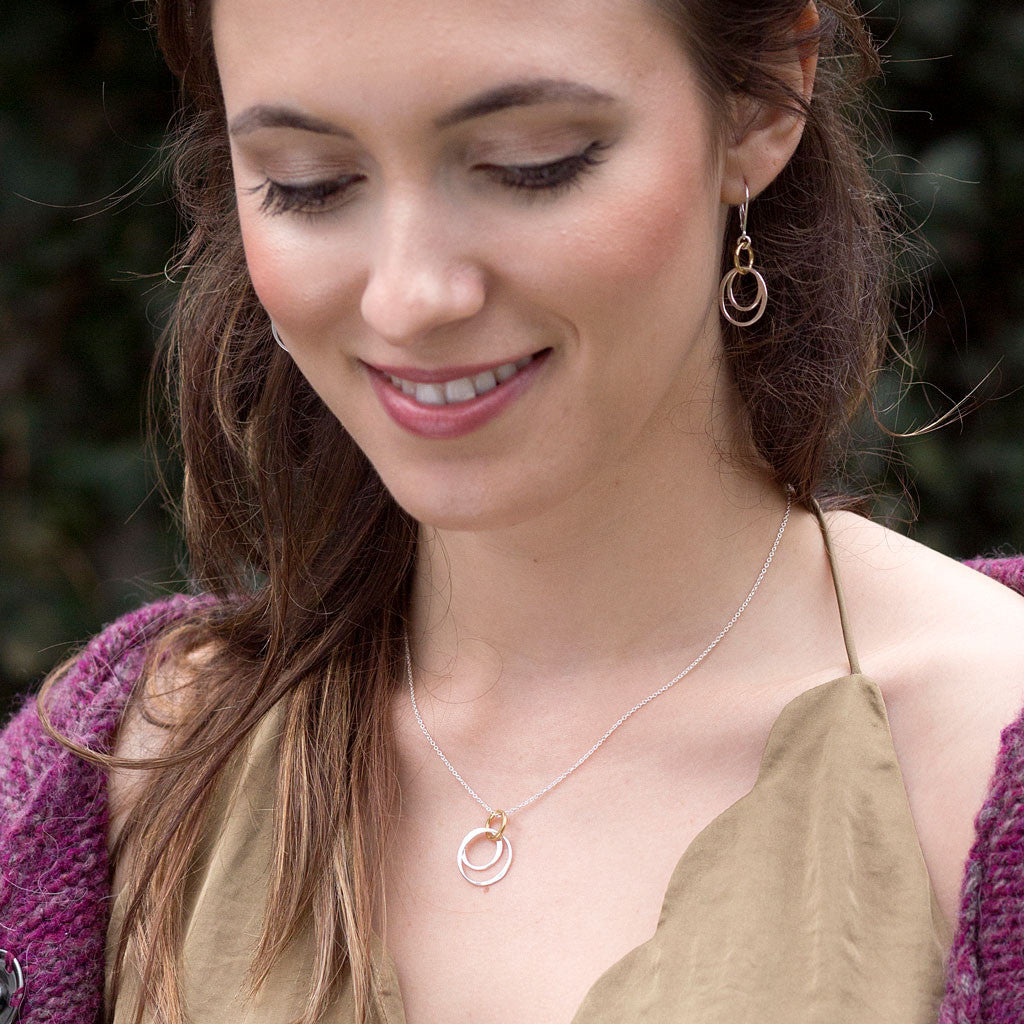 flow necklace - Freshie & Zero