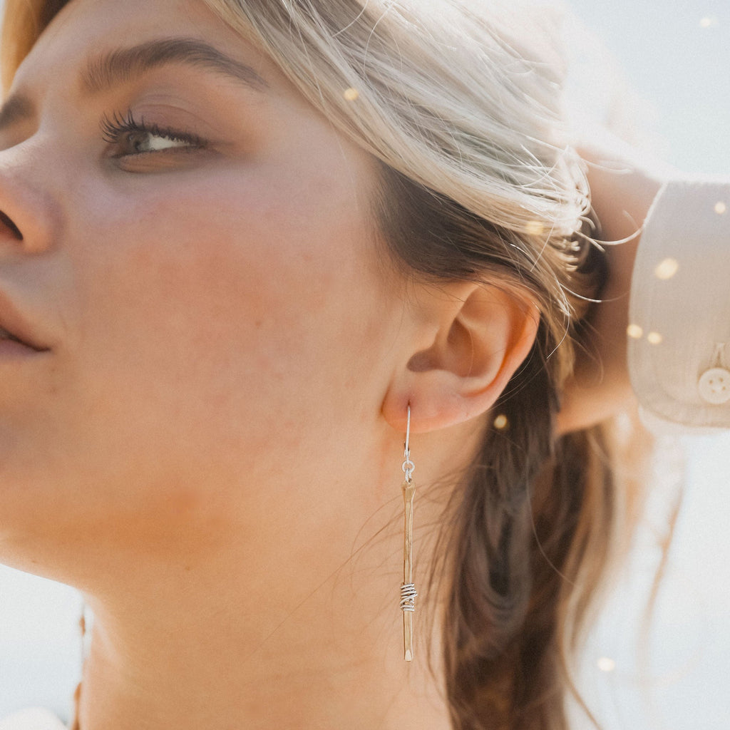 sparky stem earrings - Freshie & Zero