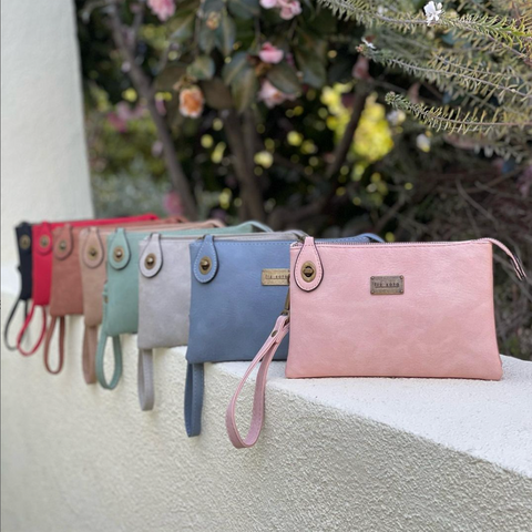 Bags, Totes & Pouches