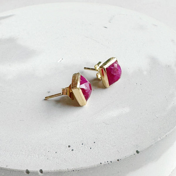 Square Gold Gemstone Stud Earrings: Ruby - Freshie & Zero Studio Shop