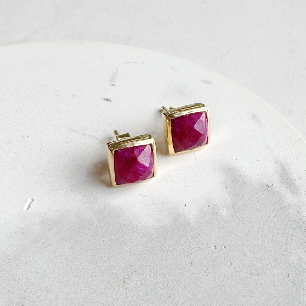 Square Gold Gemstone Stud Earrings: Ruby - Freshie & Zero Studio Shop