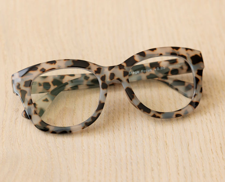 Peepers Reading Glasses: Center Stage Gray Tortoise - Freshie & Zero Studio Shop