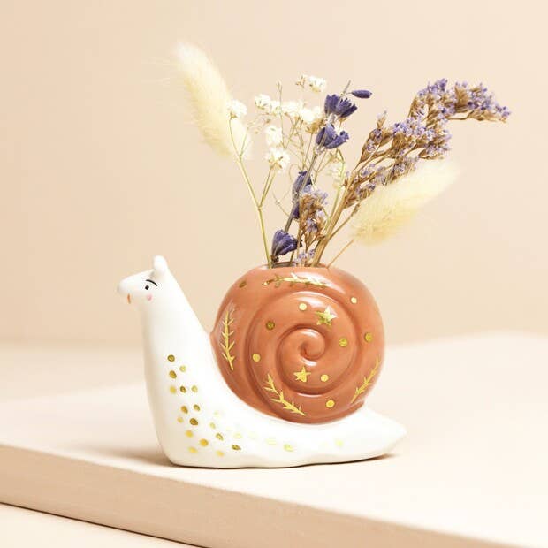 Tiny Snail Ceramic Bud Vase - Freshie & Zero Studio Shop