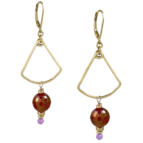 Golden fan earrings featuring mystic carnelian stones, handcrafted jewelry by Freshie & Zero with intricate fan-shaped design.