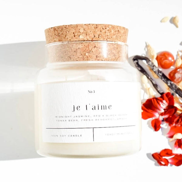 Je T'aime 22 oz Glass Candle - Freshie & Zero Studio Shop