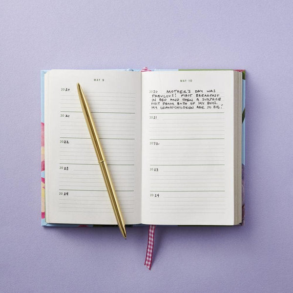 Mom's One Line A Day Memory Book - Freshie & Zero Studio Shop
