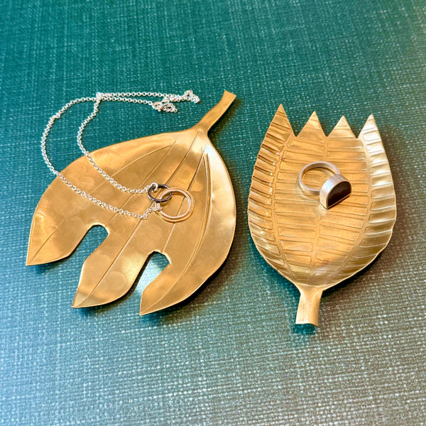 Brass Flower Shaped Dish - Freshie & Zero Studio Shop