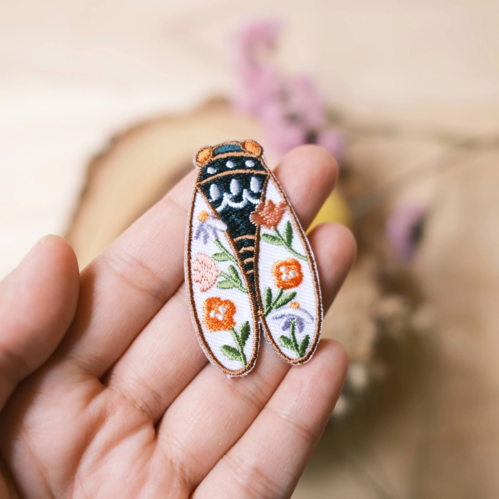 Iron-On Patch: Cicada - Freshie & Zero Studio Shop