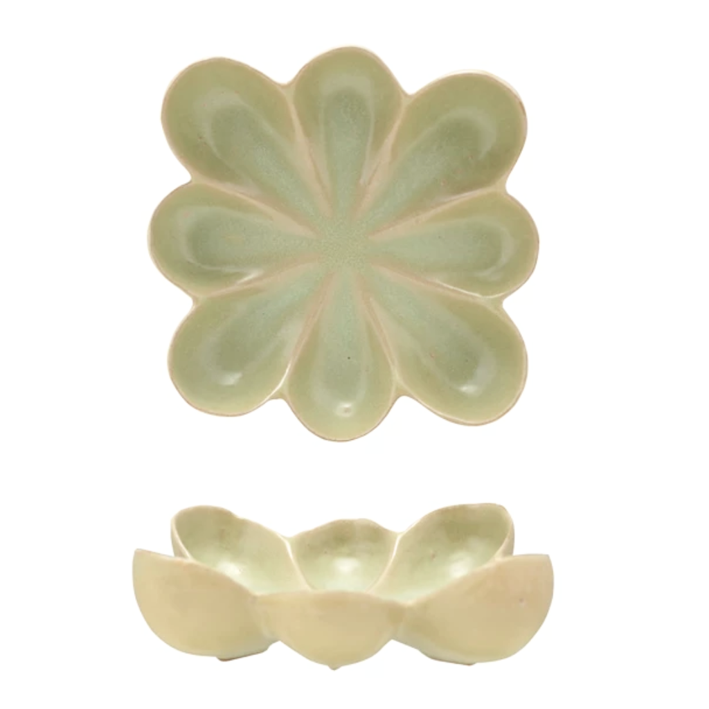 Sage Green Ceramic Flower Shaped Plate - Freshie & Zero Studio Shop