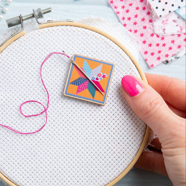 Quilt Block Magnetic Needle Minder | Gift for Crafters - Freshie & Zero Studio Shop