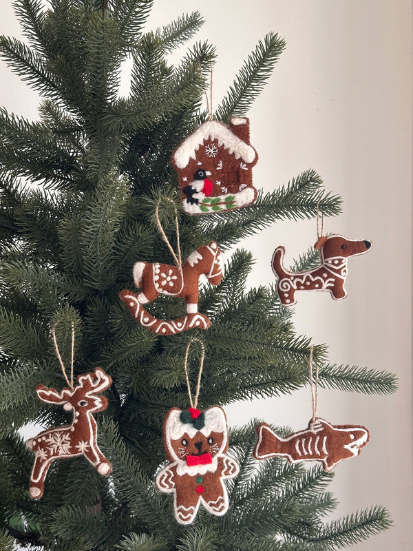 Felt Gingerbread Cat Ornament - Freshie & Zero Studio Shop