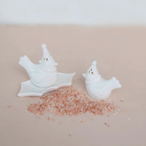 Bird Salt and Pepper Shakers on Leaf - Freshie & Zero Studio Shop