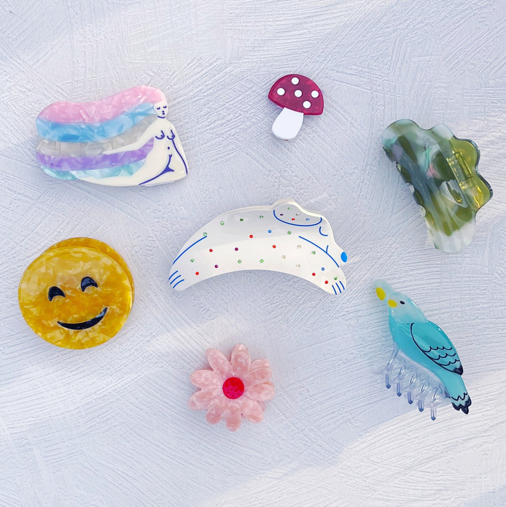 Big Smiley Hair Claw Clip - Freshie & Zero Studio Shop
