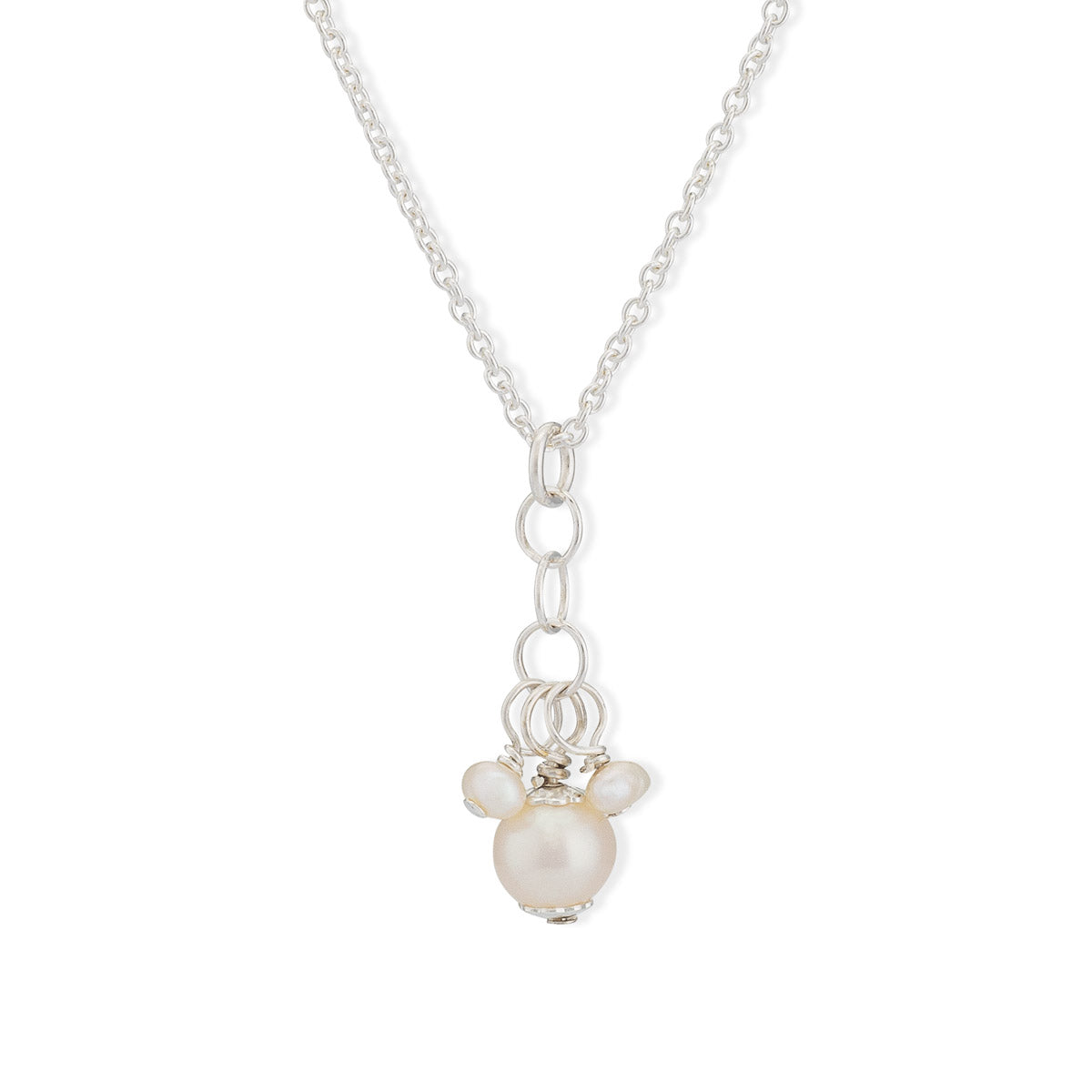 chloe white pearl necklace | Freshie & Zero