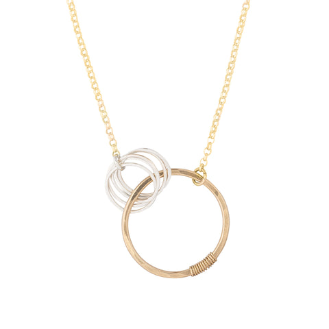 Freshie & Zero love necklace for mothers of five, featuring a delicate pendant design symbolizing family and love.