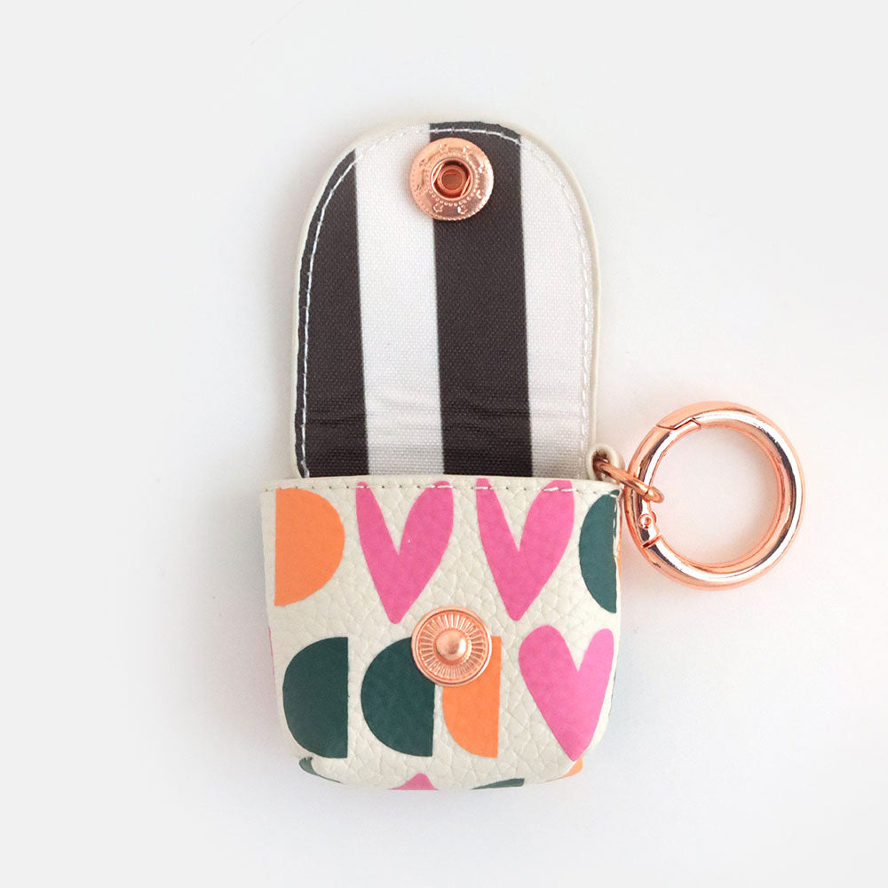 Bright Hearts Airpods Keyring Case - Freshie & Zero Studio Shop