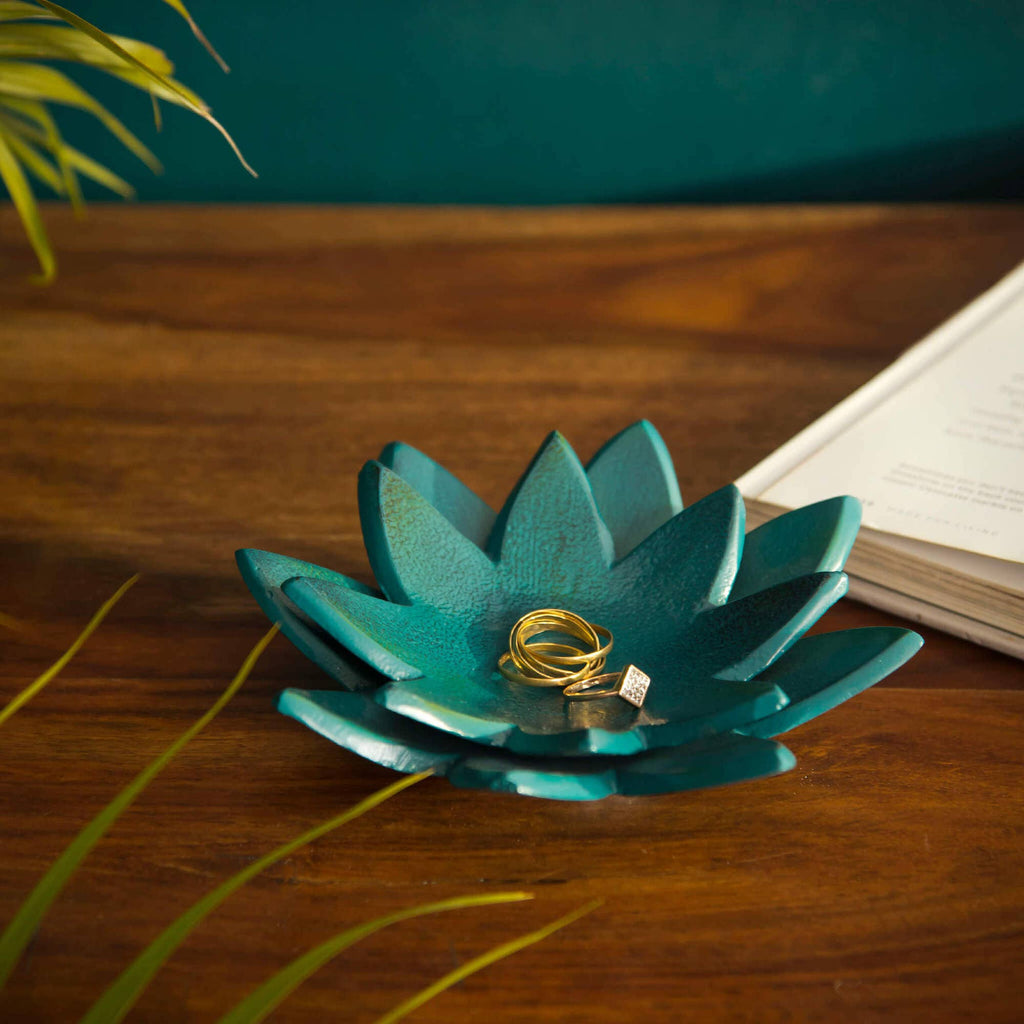 Lotus Flower Teal Green Trinket Bowl - Freshie & Zero Studio Shop