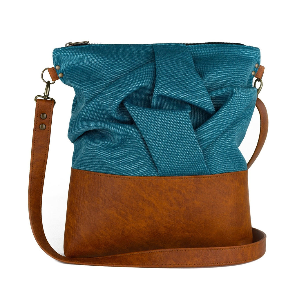 Leather and Vegan Handbags: European Craftsmanship
